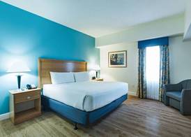 The Atrium Resort, Virginia Beach by Vacatia 2