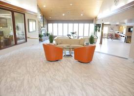 Inn at Grand Glaize 5