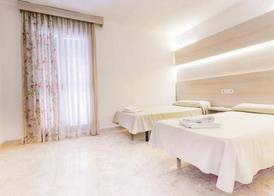 Coral beach house & food 4