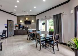 Americas Best Value Inn And Suites Iah Airport Nor 5