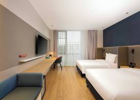 Holiday Inn Express Wuxi East Station by IHG 3