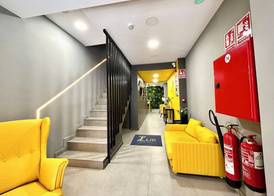 ZUR Boutique Hostel 5