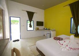 Lime N Soda Beachfront Resort 3
