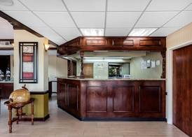 Quality Inn & Suites Mooresville-Lake Norman 4