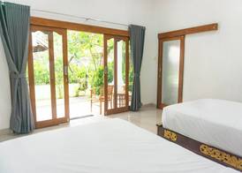 Srinadi Guest House Lovina 3