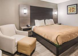 Quality Inn & Suites Fort Worth - Fossil Creek 5