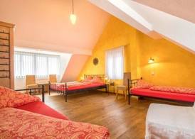 Arndt Hotel Garni 4