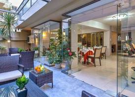 Leonidas Hotel & Apartments 2