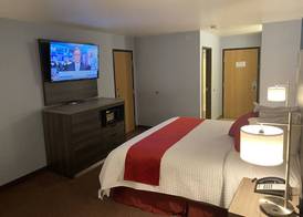 Garnett Hotel & RV Park 3