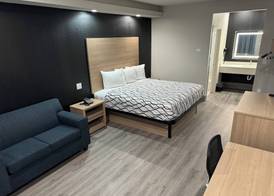 Crystal Inn Gessner- Near Sam Houston Racepark 5