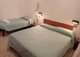 Hotel Criss 3