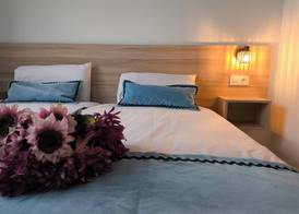 Luxury Singular Apartments Orange 4