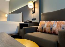 Surface Boutique Hotel 4