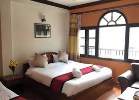 Hotel Holy Inn 5