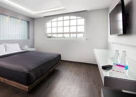 Hotel MX congreso CDMX, Trademark Collection by Wyndham 4