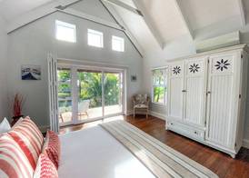Red Coconut Self-Catering 5