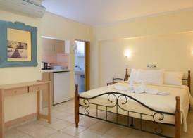Ammoudara Beach Hotel Apartments 3