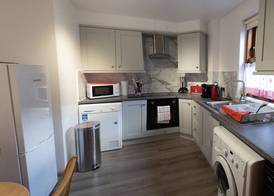 Apartment 65B 4