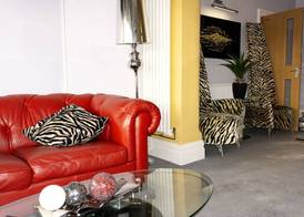 Kenley Hotel 2