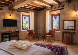 Tulip Cave Suites 3