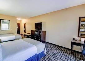 Holiday Inn ARLINGTON NE-RANGERS BALLPARK by IHG 2
