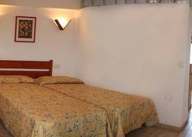 Apartamentos Llevant 2