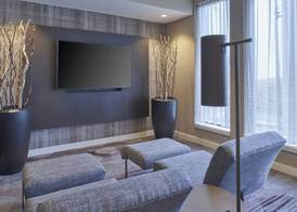 Courtyard by Marriott Detroit Troy 4