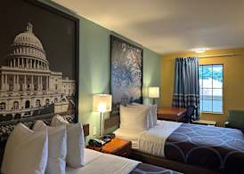 Super 8 Alexandria by Wyndham 5