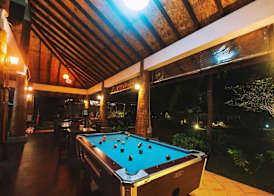 Nana Beach Hotel & Resort 2