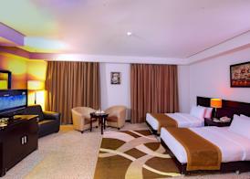 Monroe Hotel & Suites 4