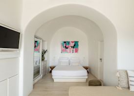 Porto Fira Suites 4