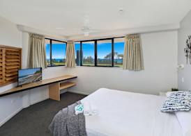 Ocean Boulevard 4