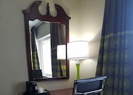 Super 8 by Wyndham Chicago O'Hare Airport 5