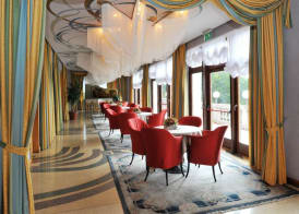Grand Hotel Astoria 3