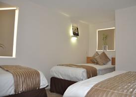 Queens Hotel 5