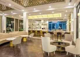Meliá Vinpearl Cam Ranh Beach Resort 5