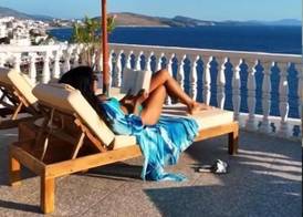 Monte Cristo Hotel With Rooftop Pool 3