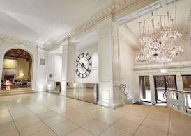 The Chicago Hotel Collection Ambassador Gold Coast 4