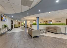 Alexis Inn and Suites Hotel 3