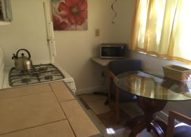 Avenues Hostel 5