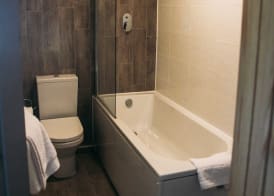 The Valley Hotel, Anglesey 3