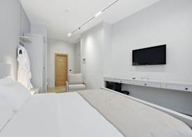 Cela Hotel 2