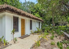 Beachcomber Island Resort 5
