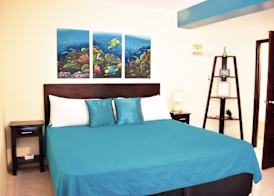 Sir Angel's Guesthouse 5
