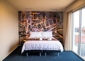 The Frames - Couples Retreat with Private Heated Pool, Spa & Sauna 5