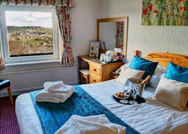 The Old White Lion Hotel 5