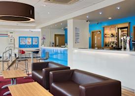 Travelodge Manchester Ancoats Hotel 2