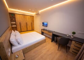 Central Chic Apartments 4