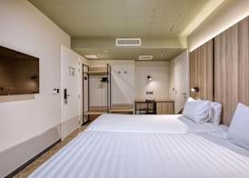 VITA Hotel & Rooftop 3