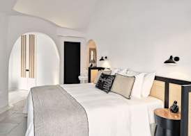 Charisma Suites 5